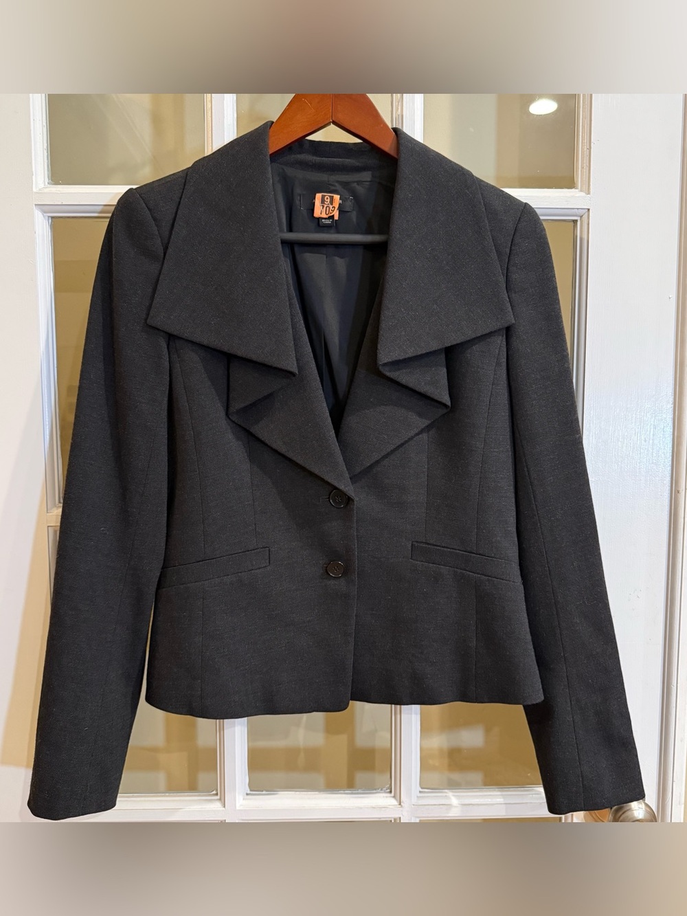 Ann Taylor Virgin Wool Size 4 Dark Gray Suit Jacket Blazer Women